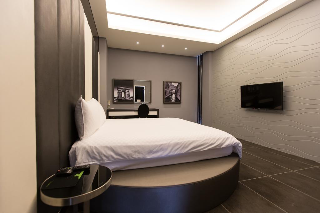Bookline B&B Hualien stad Rum bild