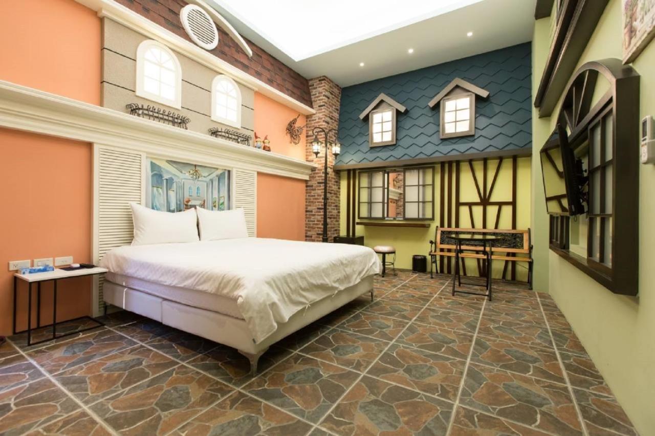 Bookline B&B Hualien stad Exteriör bild