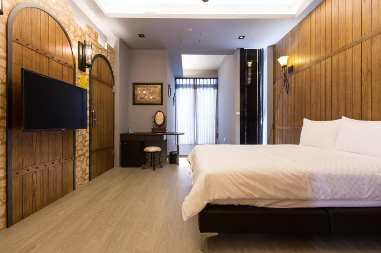 Bookline B&B Hualien stad Exteriör bild